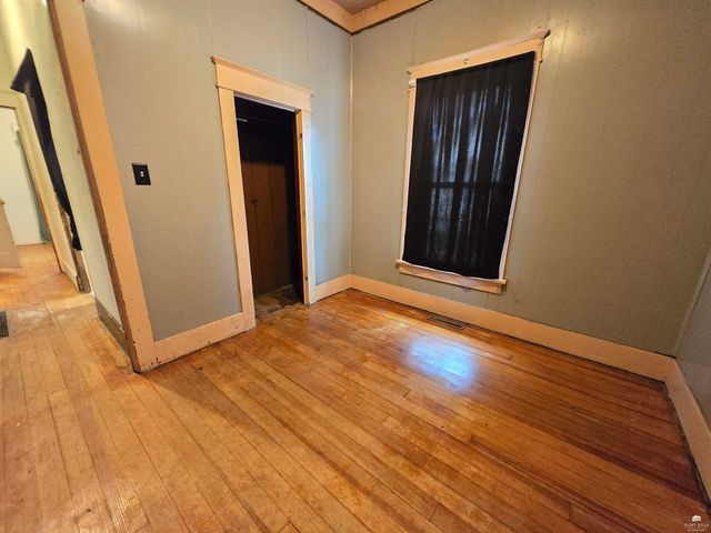 703 N Mulberry Street, Abilene, KS 67410