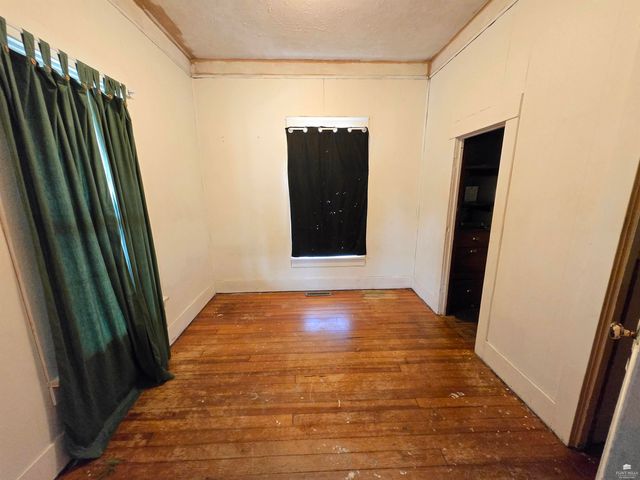 703 N Mulberry Street, Abilene, KS 67410