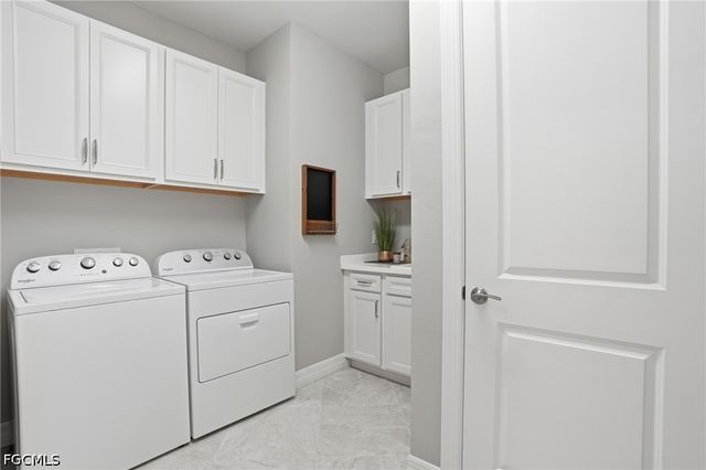 11395 Tiverton TRCE, Fort Myers, FL 33913