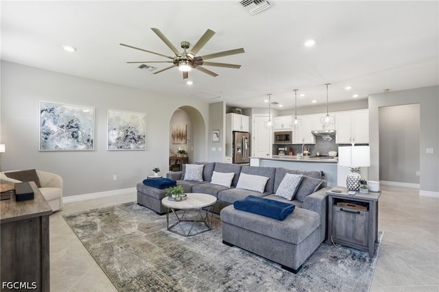 11395 Tiverton TRCE, Fort Myers, FL 33913