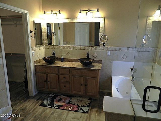 17210 W ELM Street, Surprise, AZ 85388