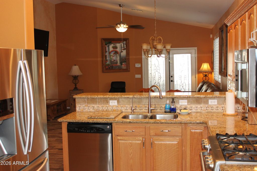 17210 W ELM Street, Surprise, AZ 85388 — photo 2