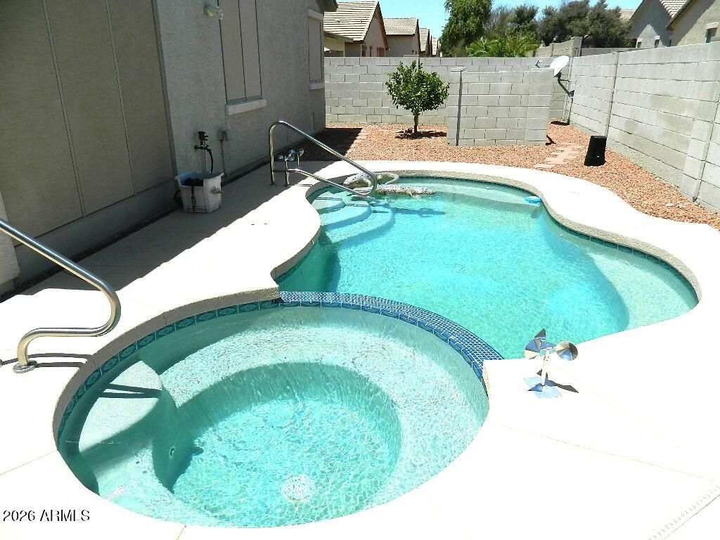17210 W ELM Street, Surprise, AZ 85388 — photo 5