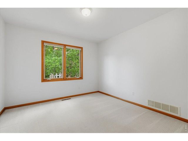 3230 Monarch Ct, Fort Collins, CO 80525