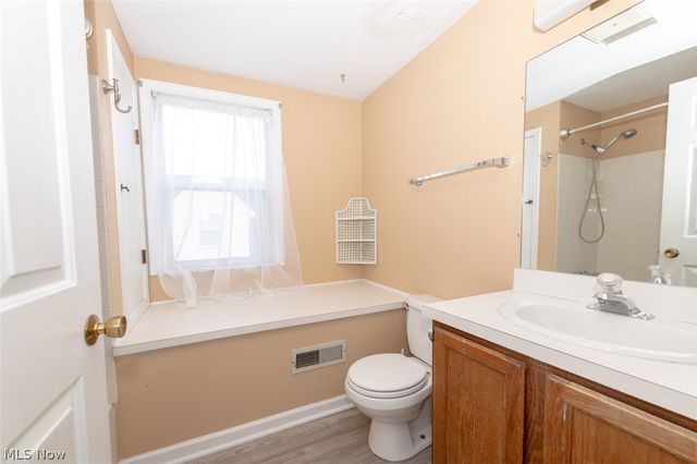5152 Franklyn Boulevard A, Willoughby, OH 44094