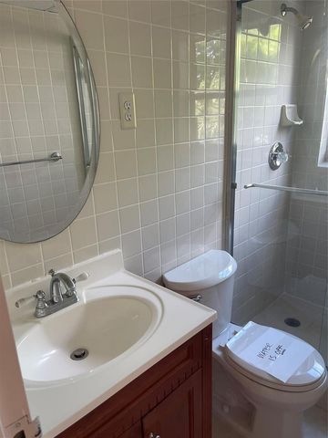 1025 Country Club Drive 301, Margate, FL 33063