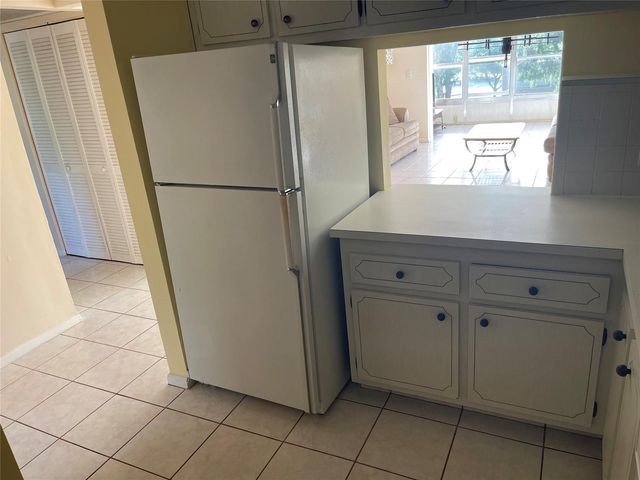 1025 Country Club Drive 301, Margate, FL 33063