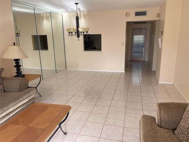 1025 Country Club Drive 301, Margate, FL 33063