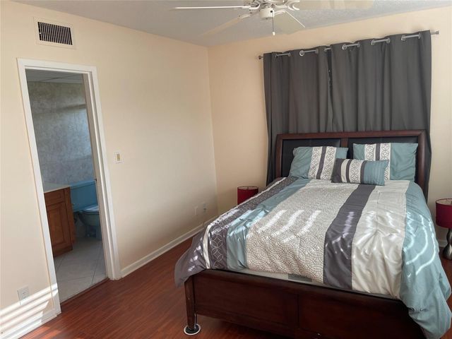 1025 Country Club Drive 301, Margate, FL 33063