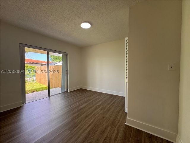 3632 SW 87th Ave FRONT, Miami, FL 33165