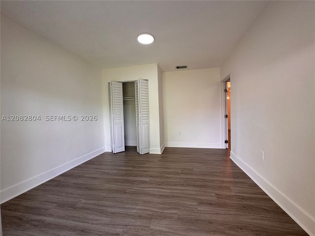 3632 SW 87th Ave FRONT, Miami, FL 33165