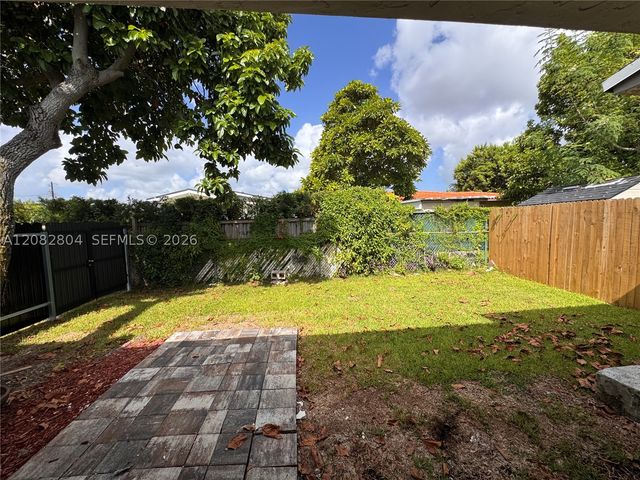 3632 SW 87th Ave FRONT, Miami, FL 33165