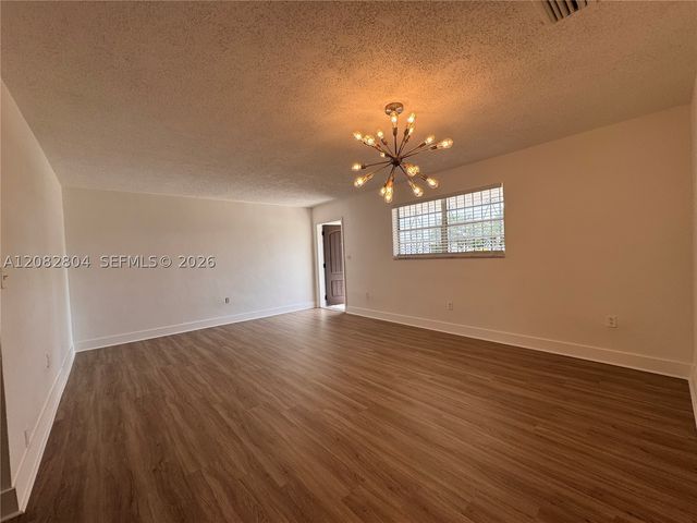 3632 SW 87th Ave FRONT, Miami, FL 33165