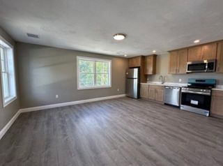 73 Union St 2, Holbrook, MA 02343