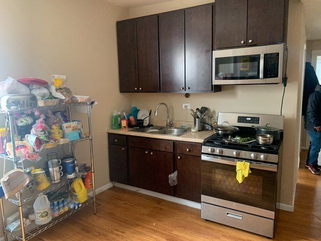 5419 S Hermitage Avenue 2, Chicago, IL 60609