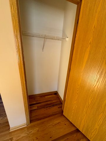 5428 S Loomis Boulevard 3, Chicago, IL 60609