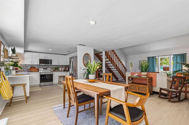 3174 PEACHTREE STREET, Sarasota, FL 34231