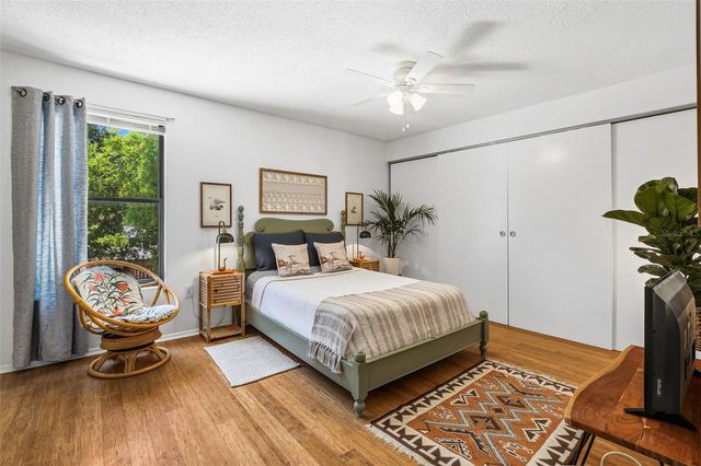 3174 PEACHTREE STREET, Sarasota, FL 34231