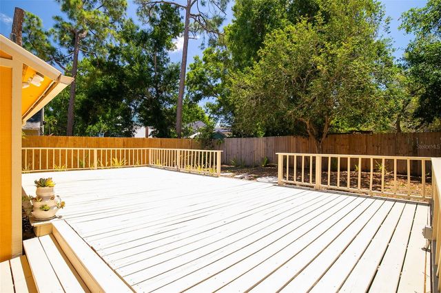 3174 PEACHTREE STREET, Sarasota, FL 34231