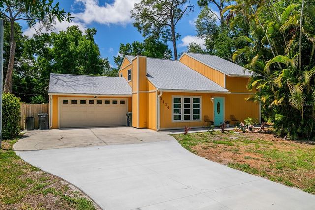 3174 PEACHTREE STREET, Sarasota, FL 34231