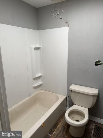 512 MAUDE AVE, Baltimore, MD 21225