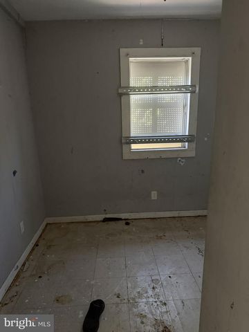 512 MAUDE AVE, Baltimore, MD 21225