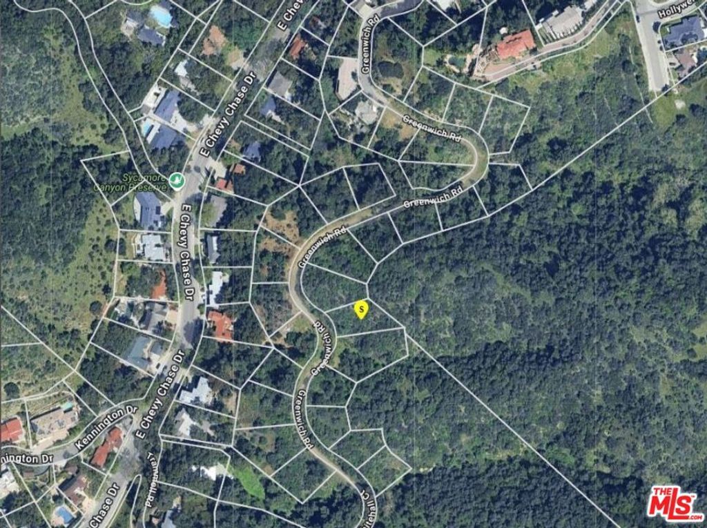 Image 4 of property listing at 56606 Greenwich Rd, Glendale, CA 91206