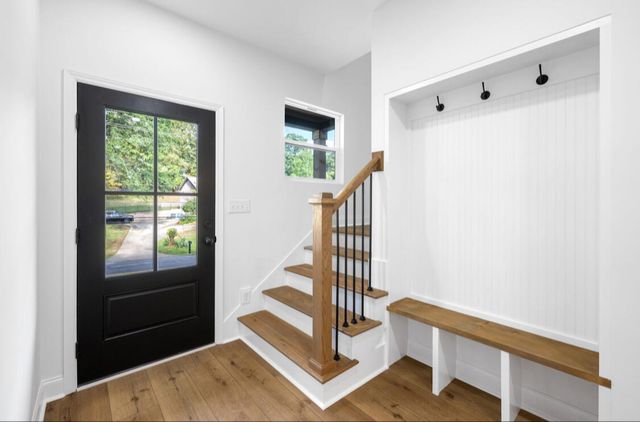 8112 Fallen Maple Drive, Chattanooga, TN 37421