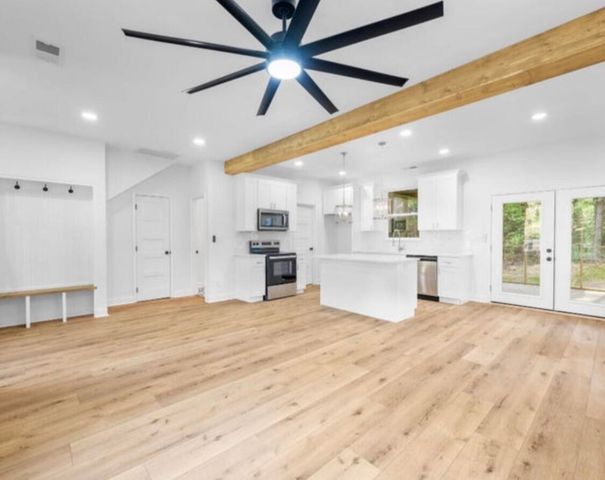 8112 Fallen Maple Drive, Chattanooga, TN 37421