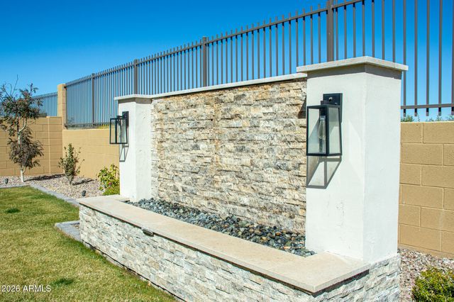 5828 E STAR VALLEY Street, Mesa, AZ 85215