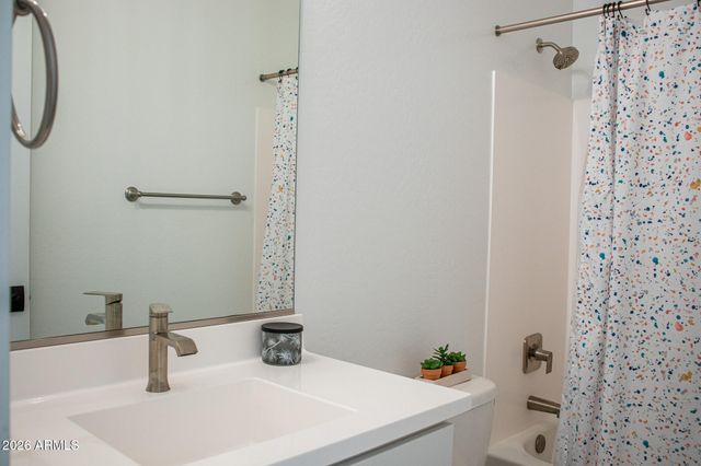 5828 E STAR VALLEY Street, Mesa, AZ 85215