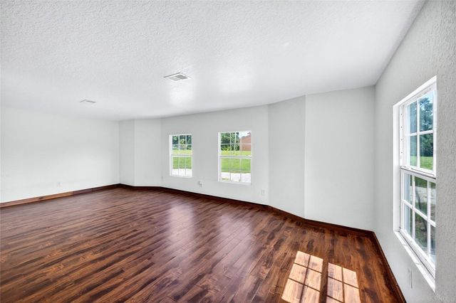 4162 LAUGHLIN ROAD, Mount Dora, FL 32757