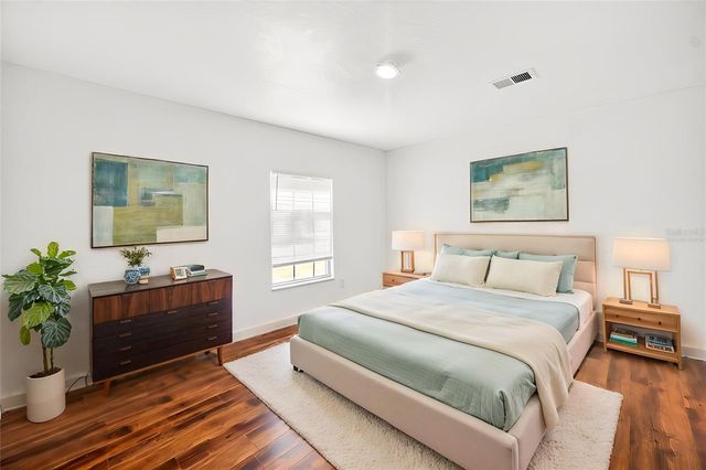 4162 LAUGHLIN ROAD, Mount Dora, FL 32757