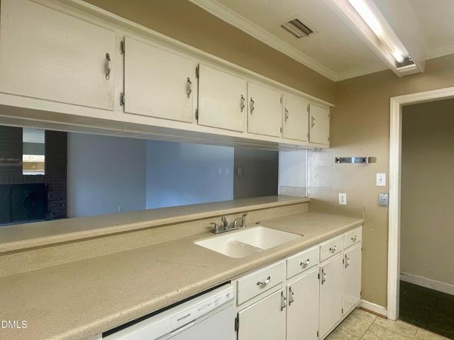 1232 Jamestowne Drive, Elon, NC 27244
