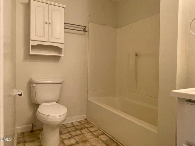 1232 Jamestowne Drive, Elon, NC 27244