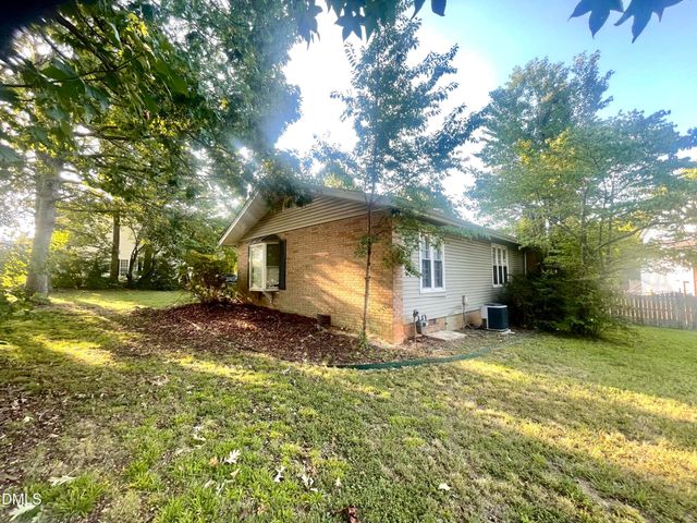 1232 Jamestowne Drive, Elon, NC 27244