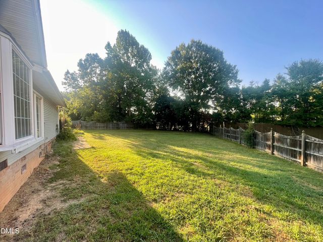 1232 Jamestowne Drive, Elon, NC 27244