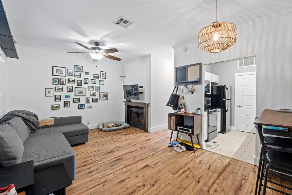 2804 Rio Grande ST 206, Austin, TX 78705