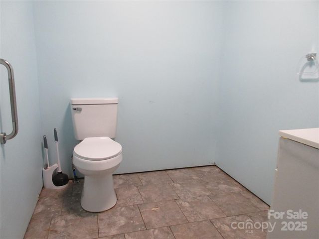 324 N Cleghorn Street, Rutherfordton, NC 28139
