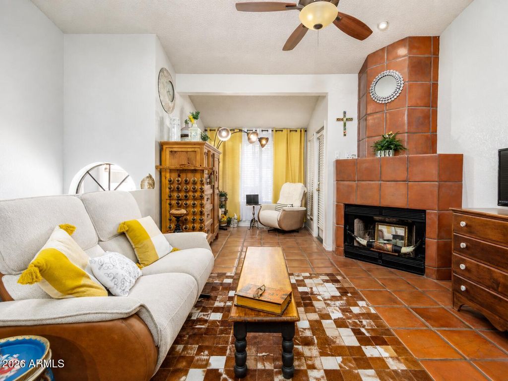 1840 E MORTEN Avenue 231, Phoenix, AZ 85020 — photo 3
