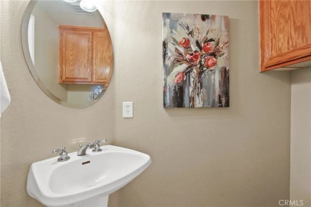904 N Turner 17, Ontario, CA 91764