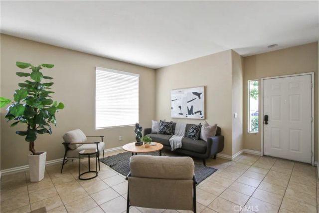 904 N Turner 17, Ontario, CA 91764