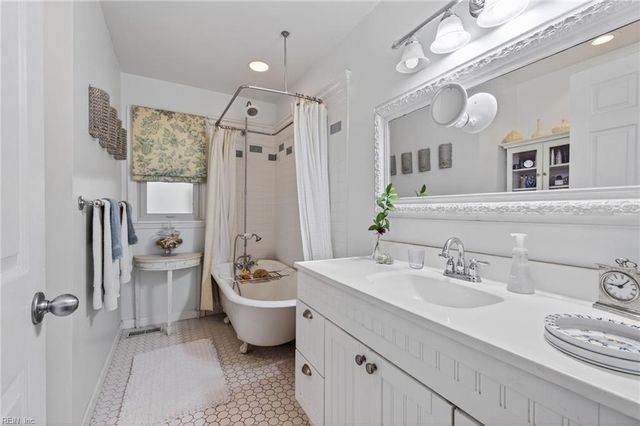 606 26th ST, Virginia Beach, VA 23451