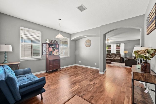 1721 Twin CV, Kyle, TX 78640