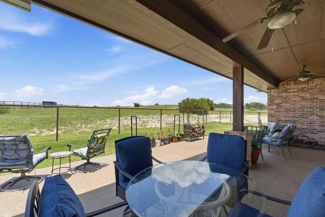 3020 Jolene Court, Springtown, TX 76082