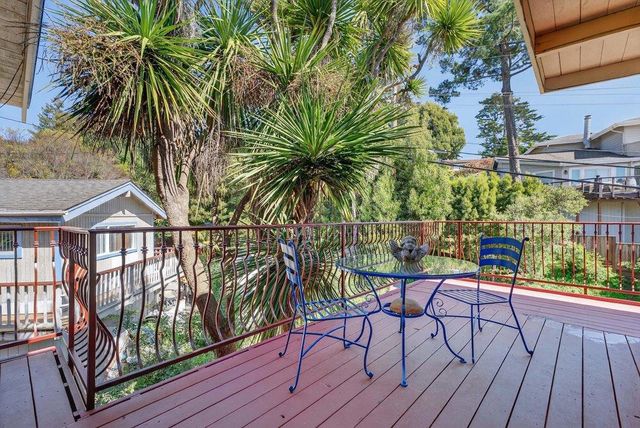 261 Aptos Beach Drive, Aptos, CA 95003