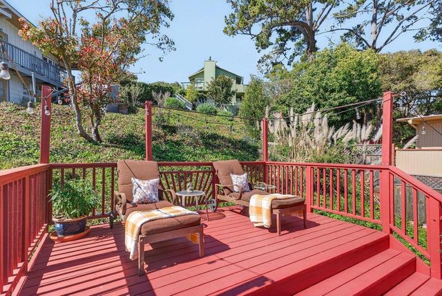 261 Aptos Beach Drive, Aptos, CA 95003