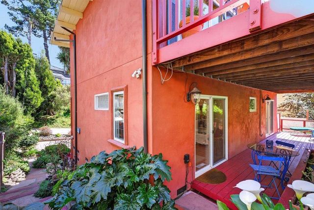 261 Aptos Beach Drive, Aptos, CA 95003