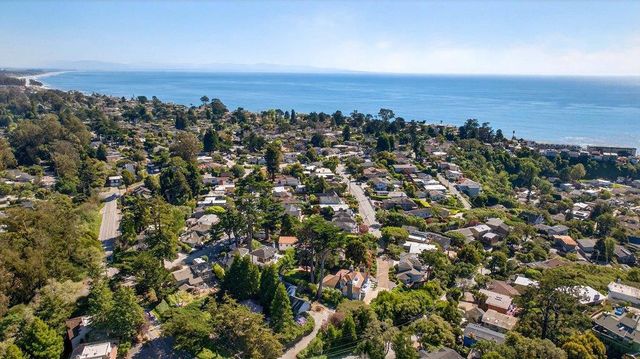 261 Aptos Beach Drive, Aptos, CA 95003