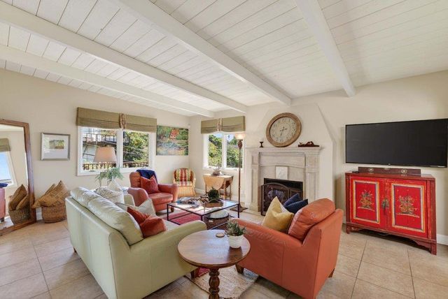 261 Aptos Beach Drive, Aptos, CA 95003